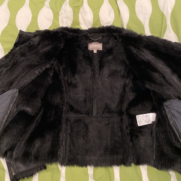 Banana Republic faux-shearling jacket - Picture 5 of 7